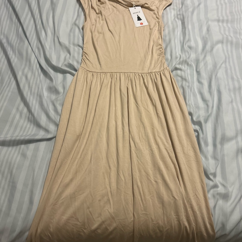 Elegant Cream Midi Dress